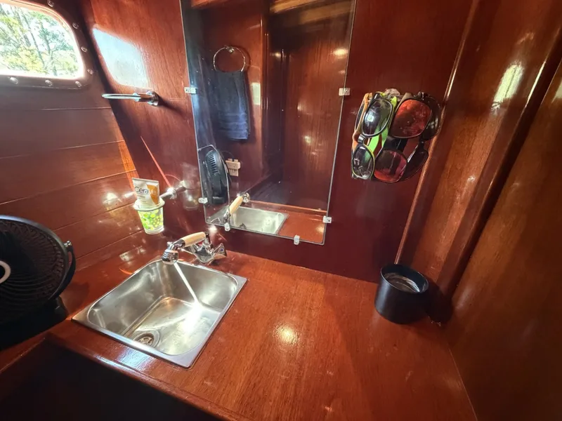 Slide: The Image of Custom Vic Carpenter Custom 62 1992 - 6079530