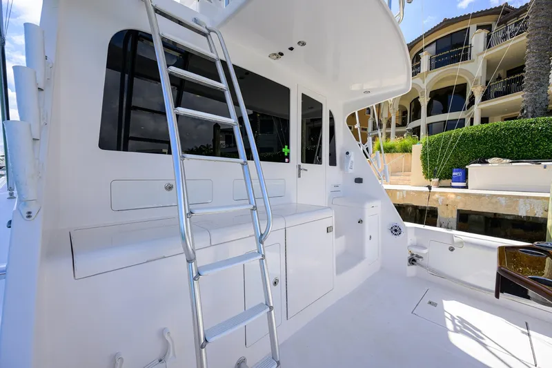 Slide: The Image of Cabo 48 - Bad Boyz - Cockpit 2003 Cabo 48 Flybridge - Bad Boyz - 6081699