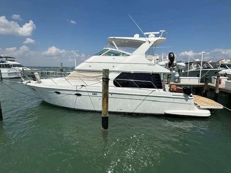 Slide: The Image of Carver Yachts 46 Voyager 2005 - 6083009