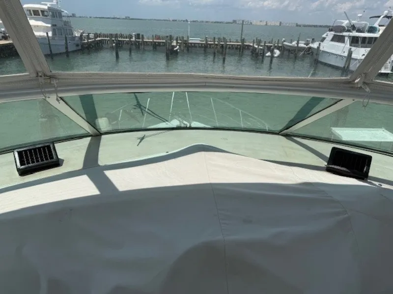 Slide: The Image of Carver Yachts 46 Voyager 2005 - 6083072