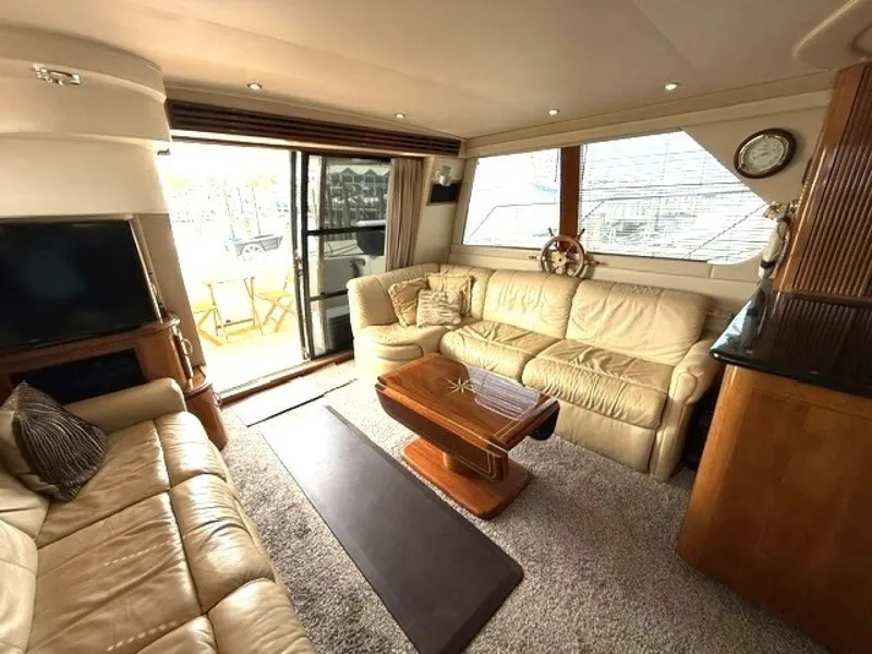 Slide: The Image of Carver Yachts 46 Voyager 2005 - 6083138