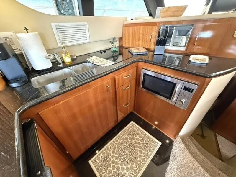 Slide: The Image of Carver Yachts 46 Voyager 2005 - 6083149
