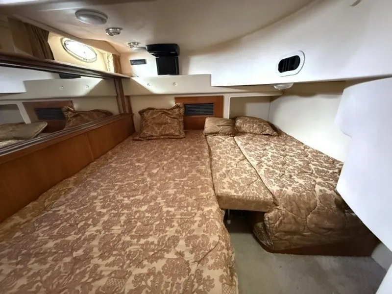 Slide: The Image of Carver Yachts 46 Voyager 2005 - 6083173
