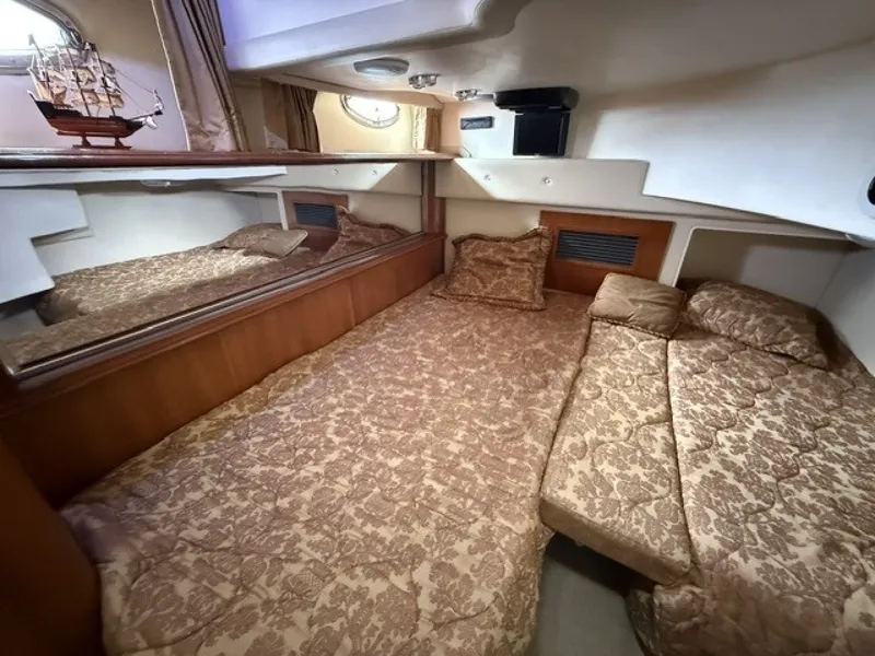 Slide: The Image of Carver Yachts 46 Voyager 2005 - 6083175