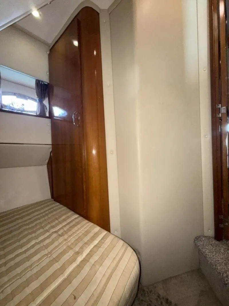 Slide: The Image of Carver Yachts 46 Voyager 2005 - 6083219