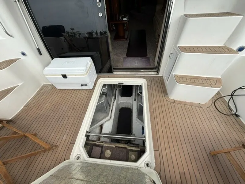 Slide: The Image of Carver Yachts 46 Voyager 2005 - 6083231