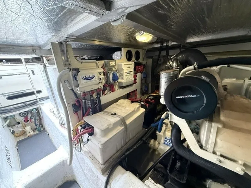 Slide: The Image of Carver Yachts 46 Voyager 2005 - 6083237
