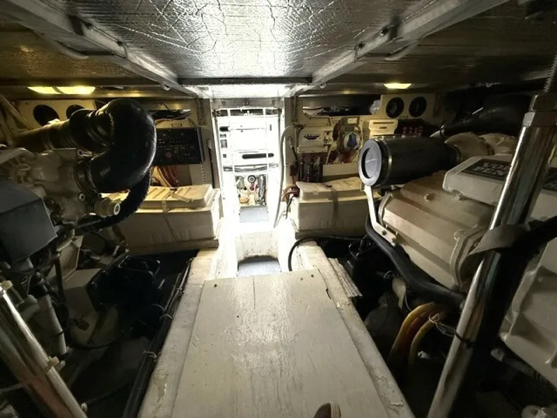 Slide: The Image of Carver Yachts 46 Voyager 2005 - 6083241