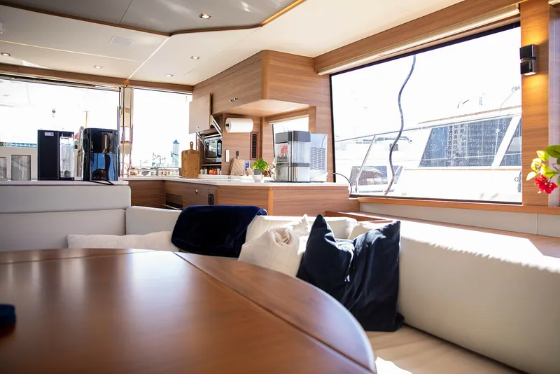 Slide: The Image of Aquila 54 Yacht 2024 - 6079833