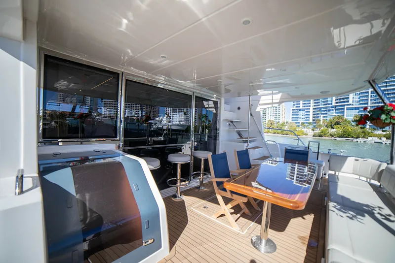 Slide: The Image of Aquila 54 Yacht 2024 - 6079782