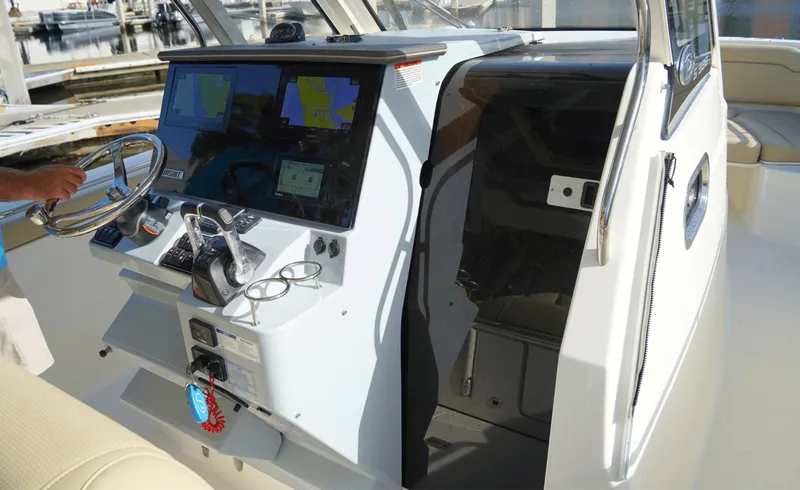 Slide: The Image of Pursuit S328 2020 - 6978000