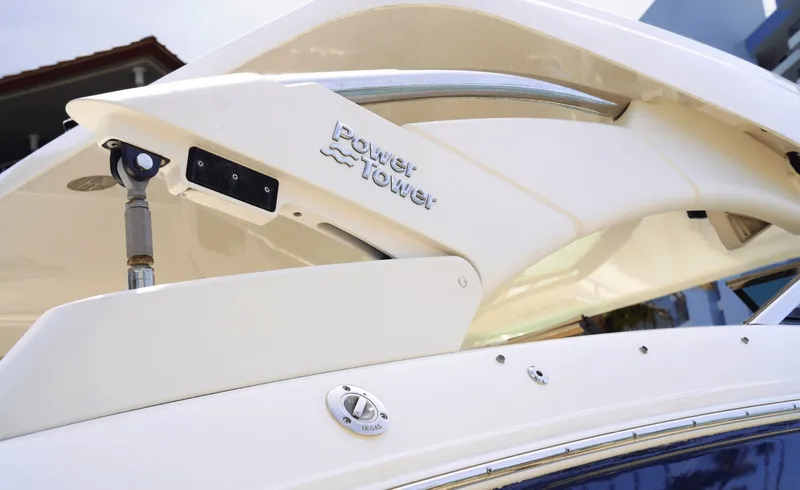 Slide: The Image of Regal LX9 2024 - 6080164