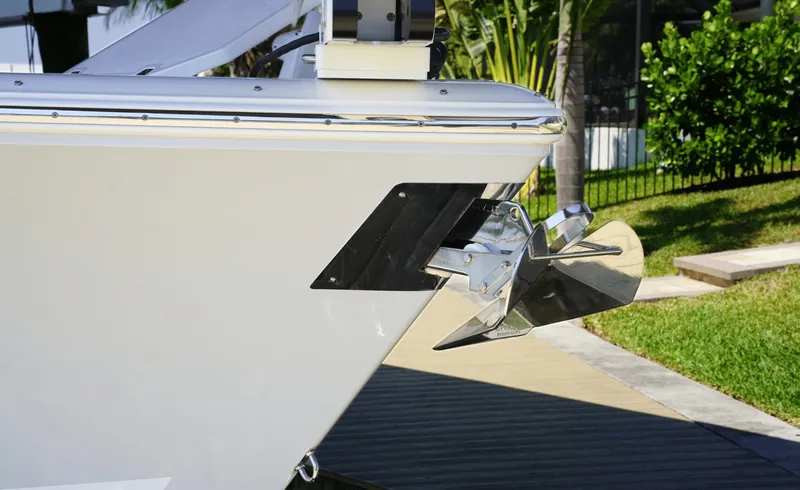 Slide: The Image of Cobia 320CC 2023 - 6080430