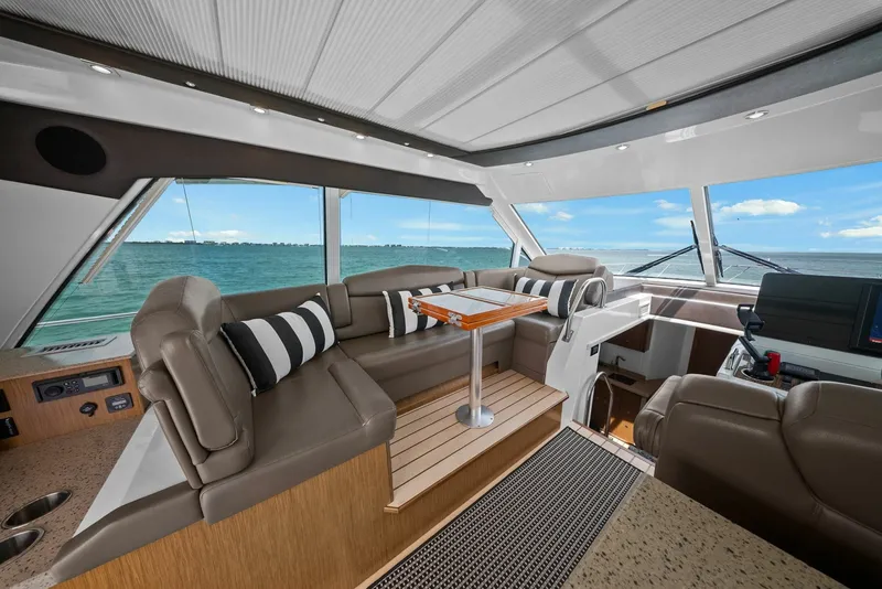 Slide: The Image of Cruisers 48 Cantius 2014 - 6080812