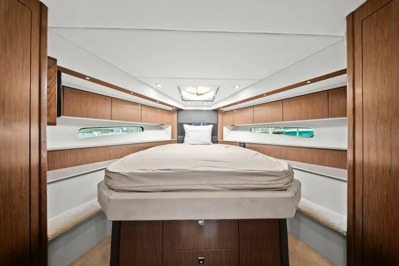 Slide: The Image of Cruisers 48 Cantius 2014 - 6080746