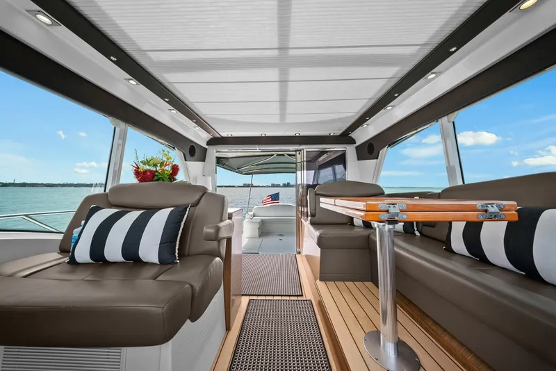 Slide: The Image of Cruisers 48 Cantius 2014 - 6080814