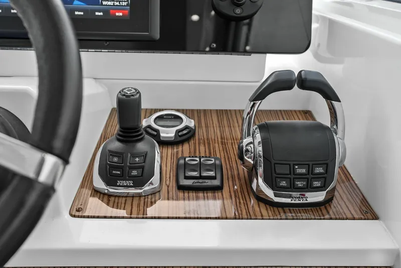 Slide: The Image of Cruisers 48 Cantius 2014 - 6080825
