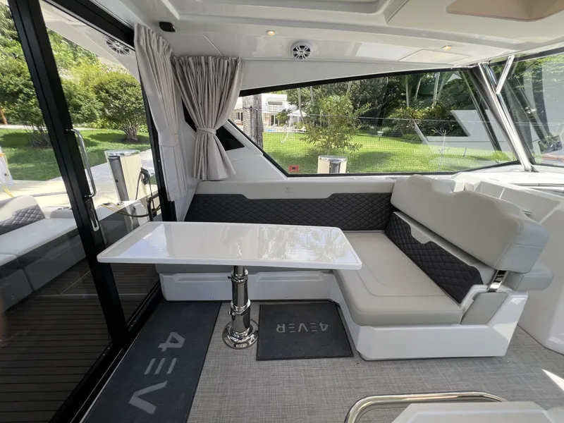 Slide: The Image of Aquila 36 Sport 2025 - 6082004