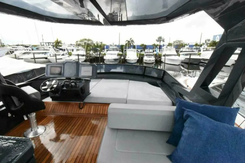Slide: The Image of Okean 52 Flybridge 2024 - 6081038
