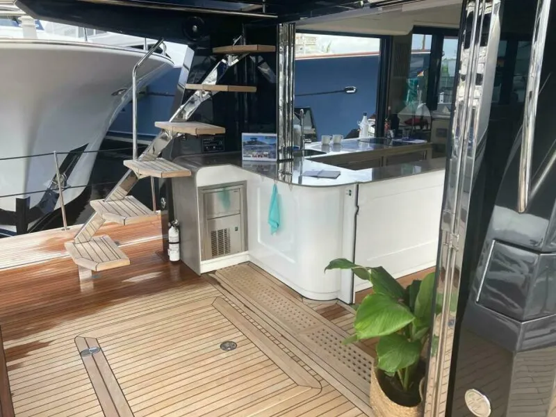 Slide: The Image of Okean 52 Flybridge 2024 - 6081047