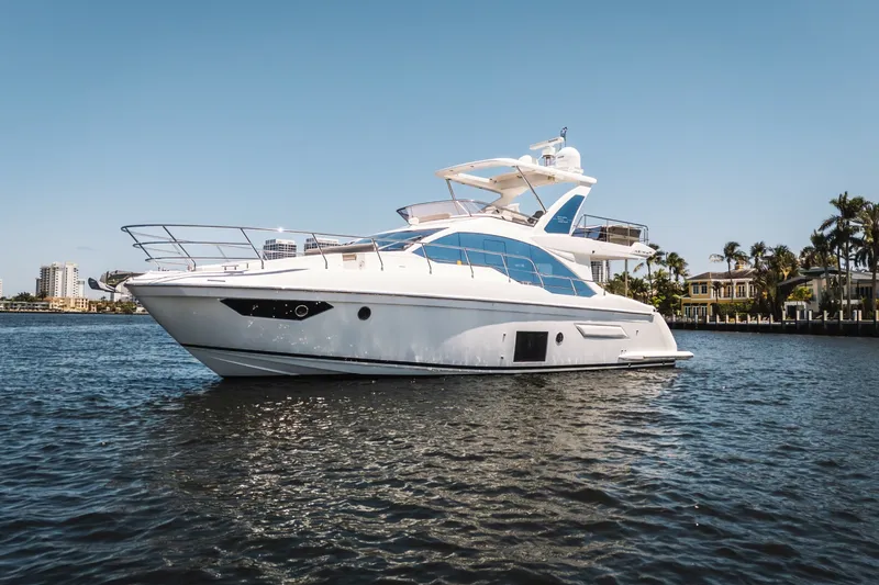 Slide: The Image of Azimut FLY 50 2021 - 6081575