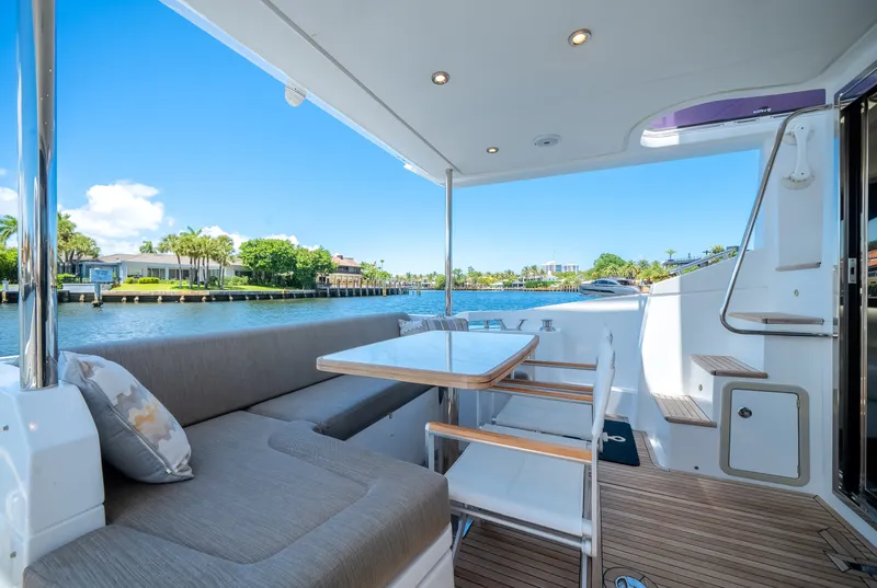 Slide: The Image of Azimut FLY 50 2021 - 6081592