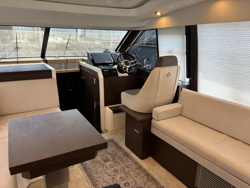 Slide: The Image of 2020 Prestige 420S -  Salon - 6081647