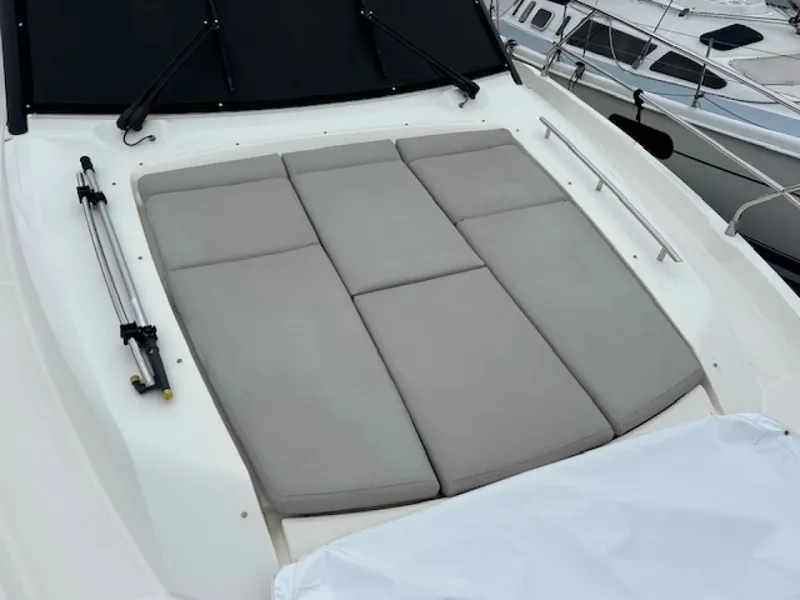 Slide: The Image of 2020 Prestige 420S -  Bow Cushions - 6081675