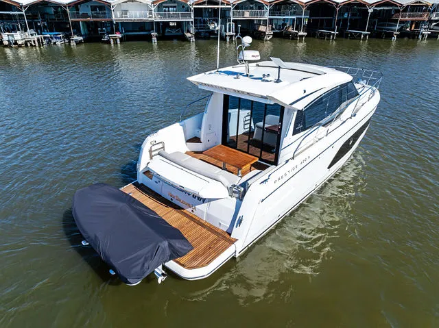 Slide: The Image of Prestige 420S MKII 2020 - 70
