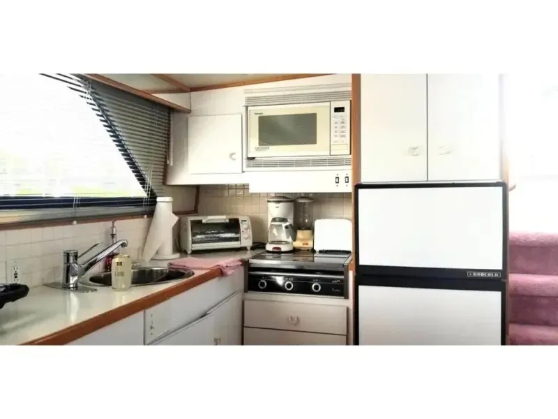 Slide: The Image of Chris-Craft Catalina 381 1989 - 6082082