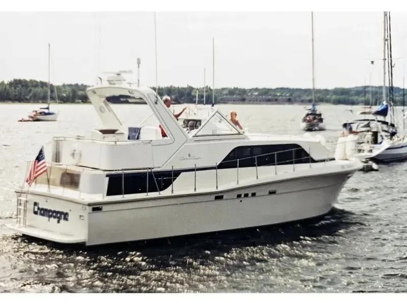 Slide: The Image of Chris-Craft Catalina 381 1989 - 6082070
