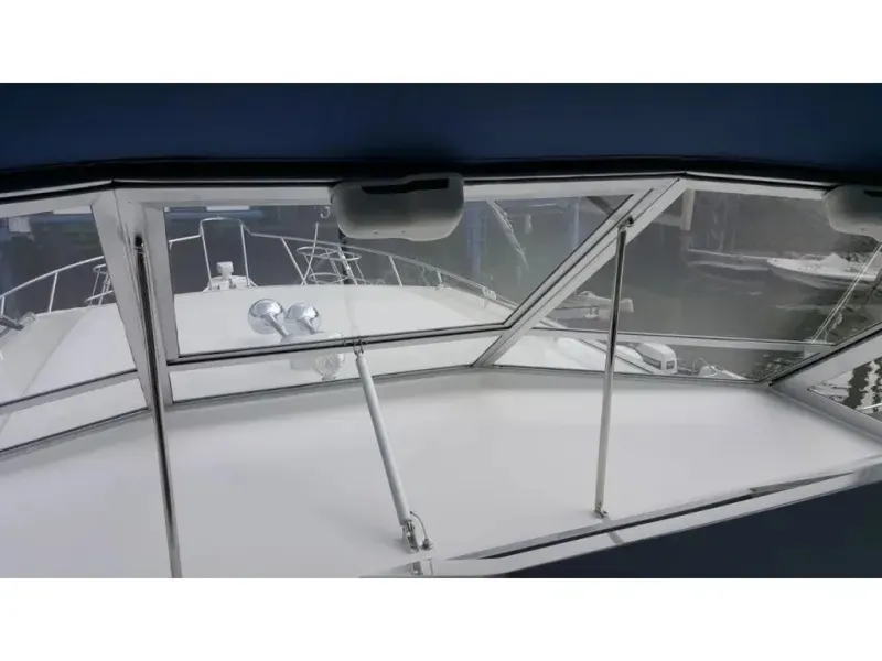 Slide: The Image of Chris-Craft Catalina 381 1989 - 6082075