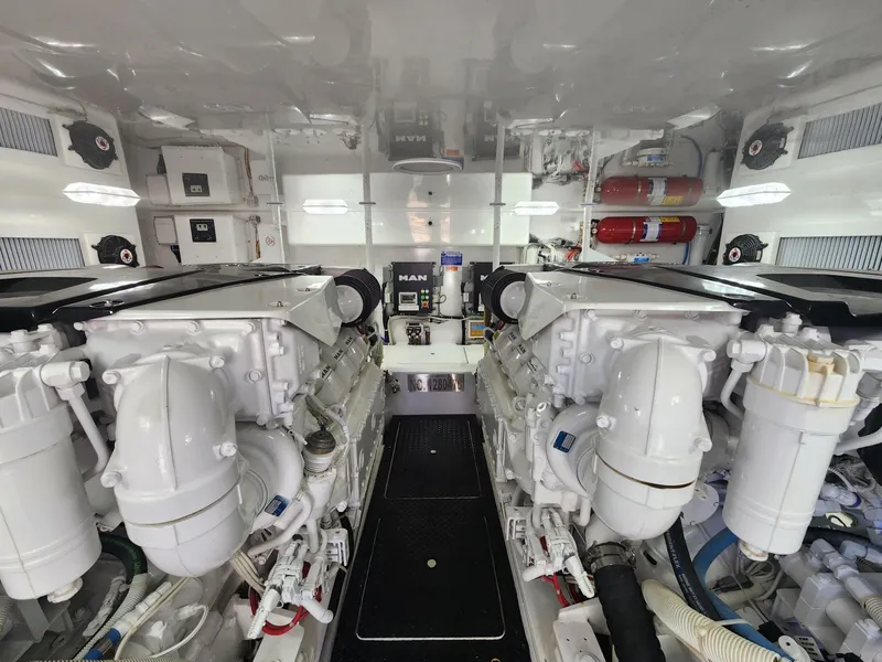 Slide: The Image of Viking 48 Sport Tower 2018 - 6082353
