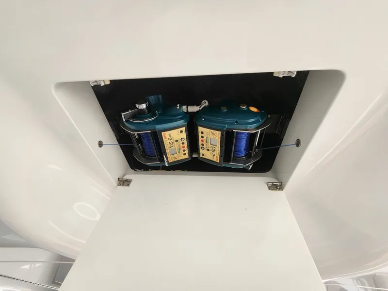 Slide: The Image of Viking 48 Sport Tower 2018 - 6082365