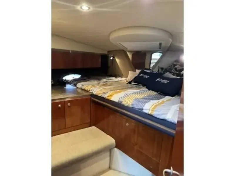 Slide: The Image of Cruisers Yachts 460 Express 2008 - 6082138