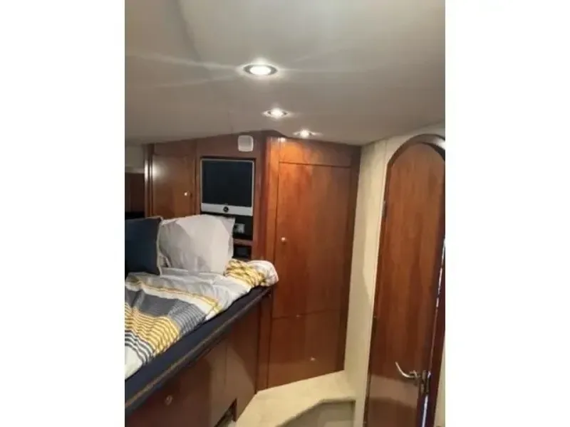 Slide: The Image of Cruisers Yachts 460 Express 2008 - 6082140