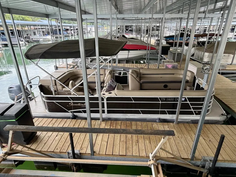 Slide: The Image of Sweetwater 2386 Cruise Pontoon 2019 - 6082406