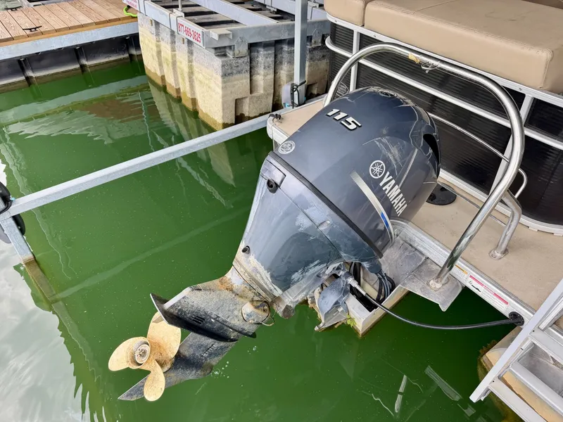 Slide: The Image of Sweetwater 2386 Cruise Pontoon 2019 - 6082409