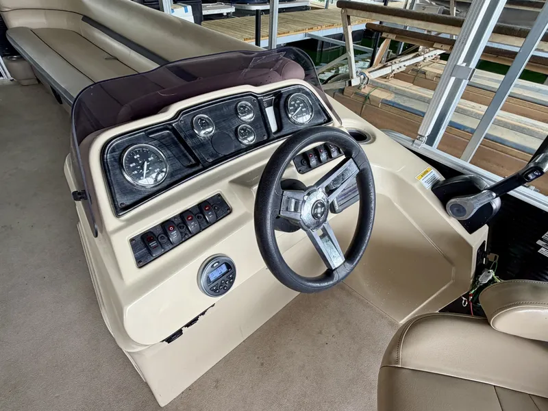 Slide: The Image of Sweetwater 2386 Cruise Pontoon 2019 - 6082427