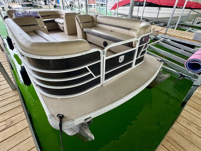 Slide: The Image of Sweetwater 2386 Cruise Pontoon 2019 - 6082443