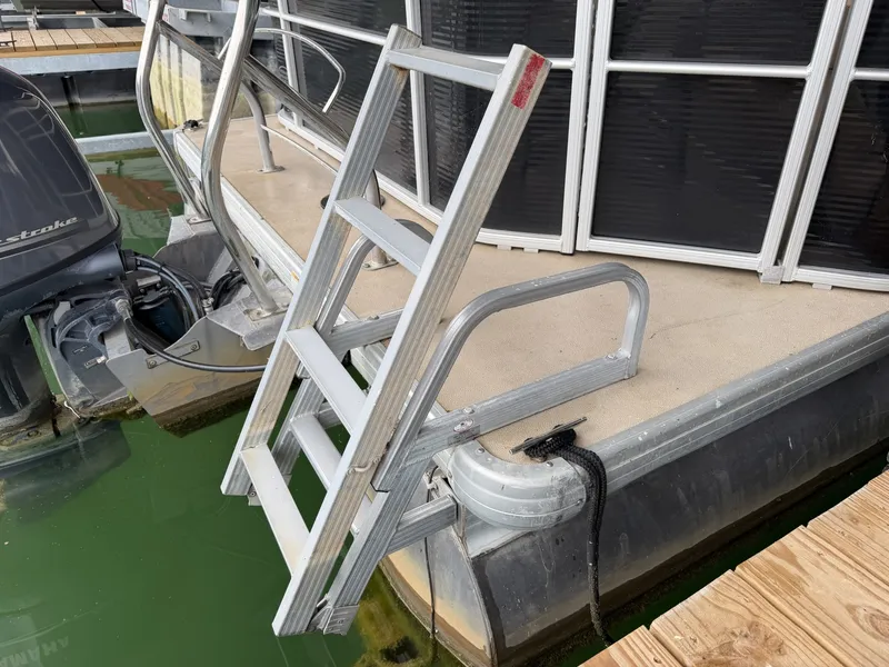 Slide: The Image of Sweetwater 2386 Cruise Pontoon 2019 - 6082570