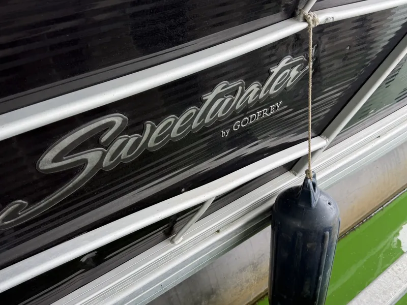 Slide: The Image of Sweetwater 2386 Cruise Pontoon 2019 - 6082585