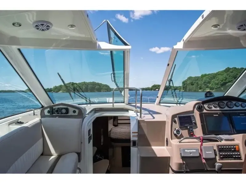 Slide: The Image of Cruisers Yachts Sports Coupe 420 2011 - 6082161