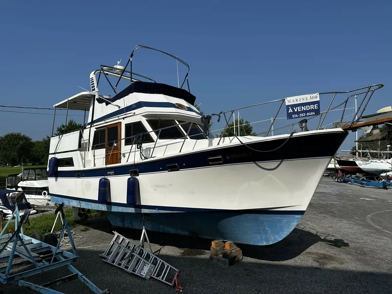 The Image of Marine Trader 36 1990 - 6082661