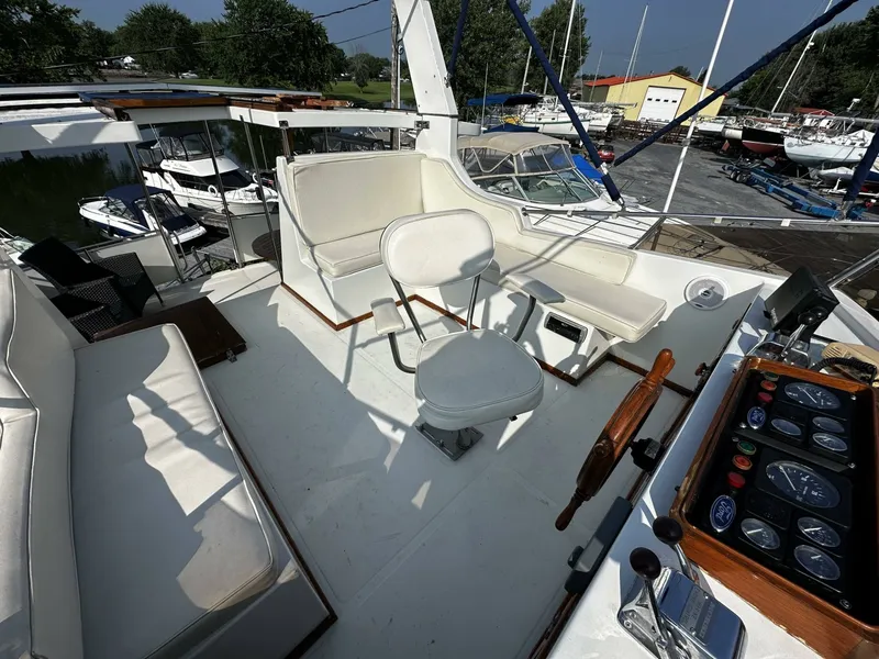 Slide: The Image of Marine Trader 36 1990 - 6082687