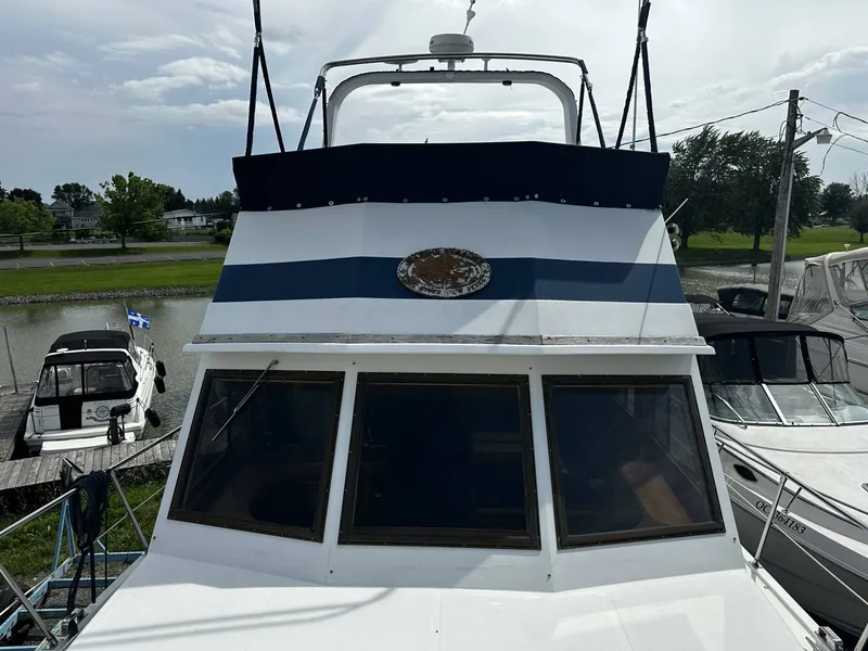 Slide: The Image of Marine Trader 36 1990 - 6082690