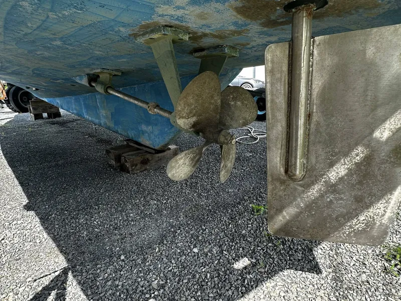 Slide: The Image of Marine Trader 36 1990 - 6082666