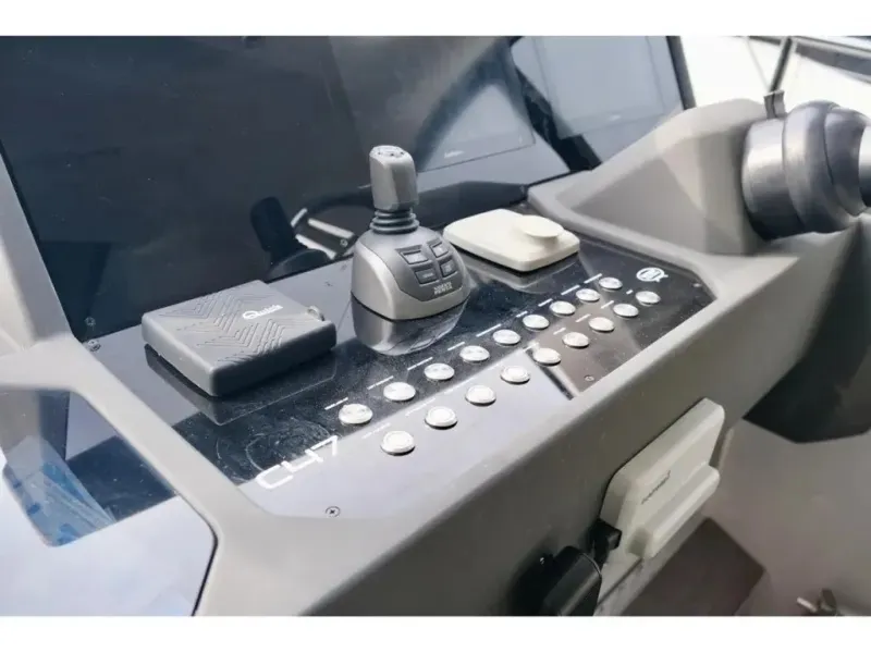 Slide: The Image of Sessa Coupe 47 2022 - 6083061