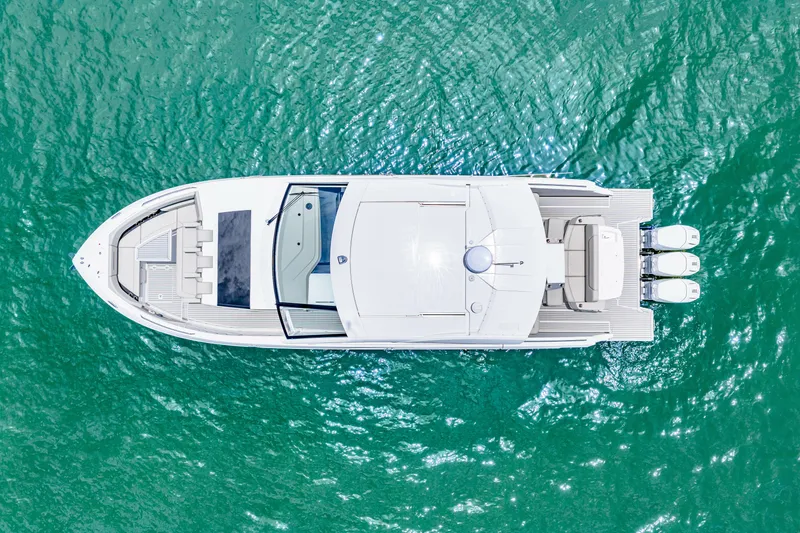 Slide: The Image of Cruisers 50GLS OB 2026 - 7157689