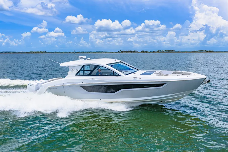 Slide: The Image of Cruisers 50GLS OB 2026 - 7157716
